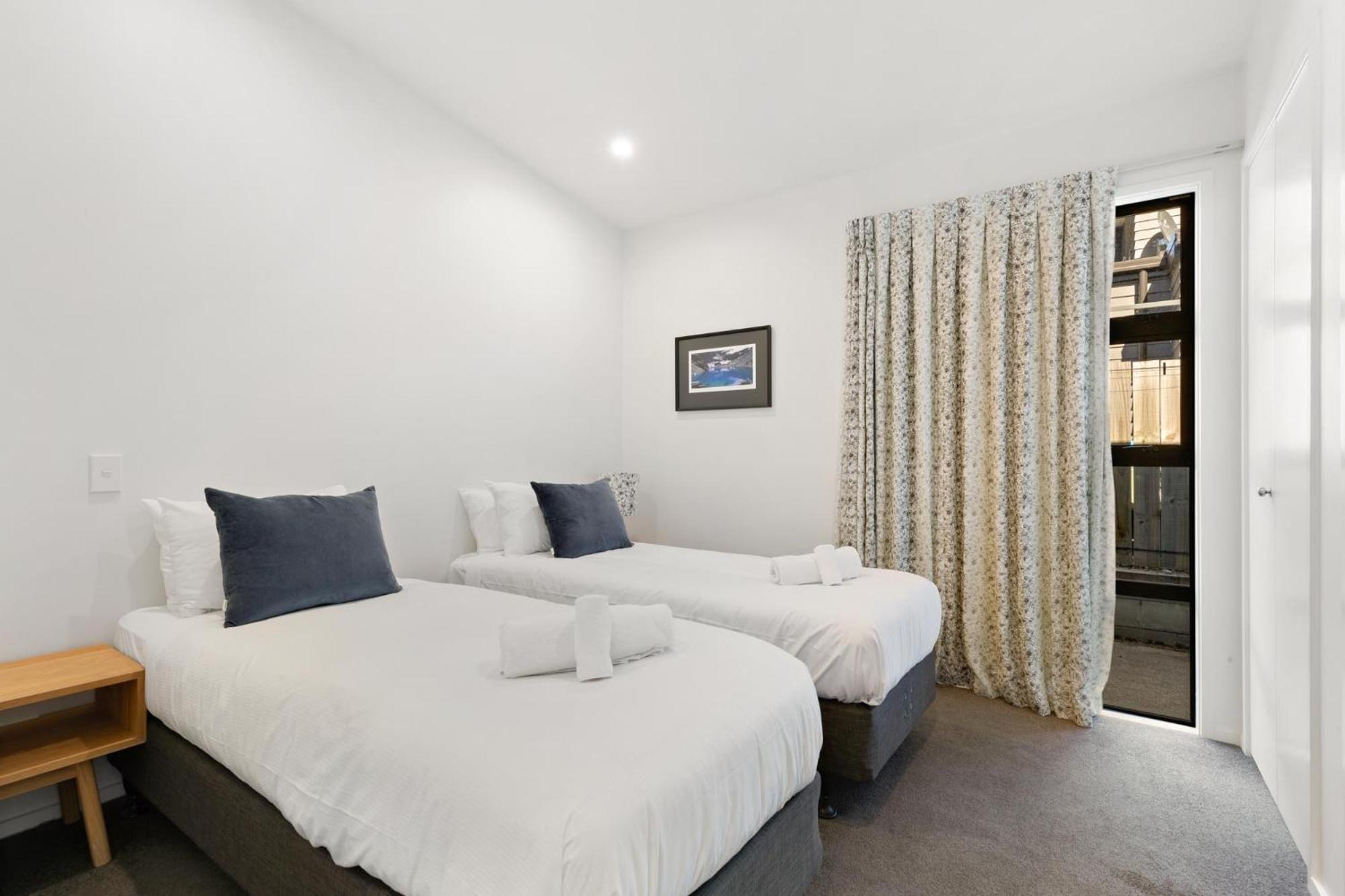 Tenby Apartments Wanaka Luaran gambar